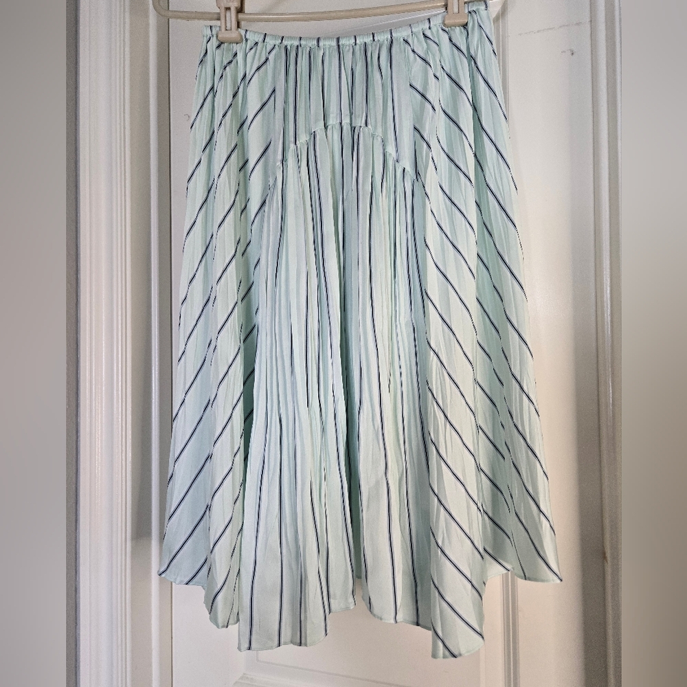 Vince Pleated Skirt Small NWT | Lined | Elastic Waist | Mint Stripe, Size Small